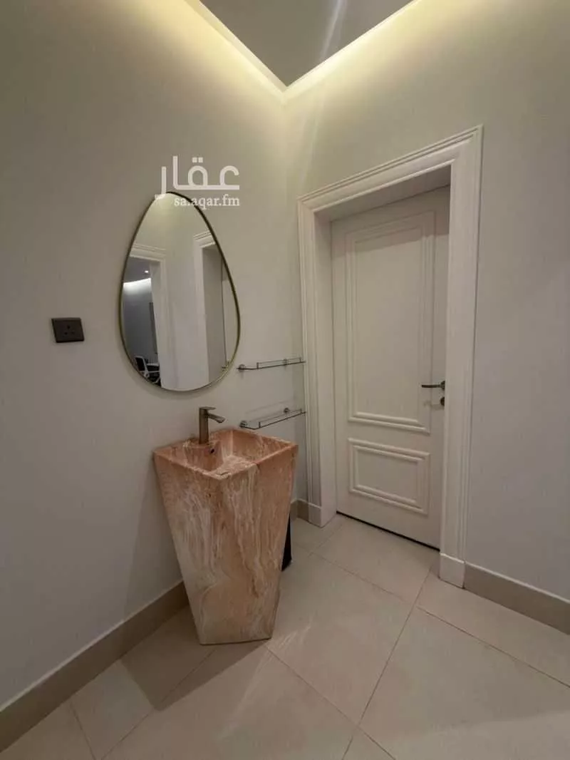 4 bedroom apartment in Al Aqiq 12