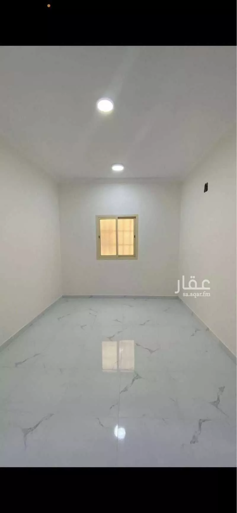 شقة 3 غرف في الرمال 5