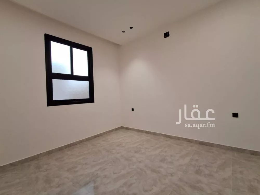فيلا 6 غرف في طويق 7
