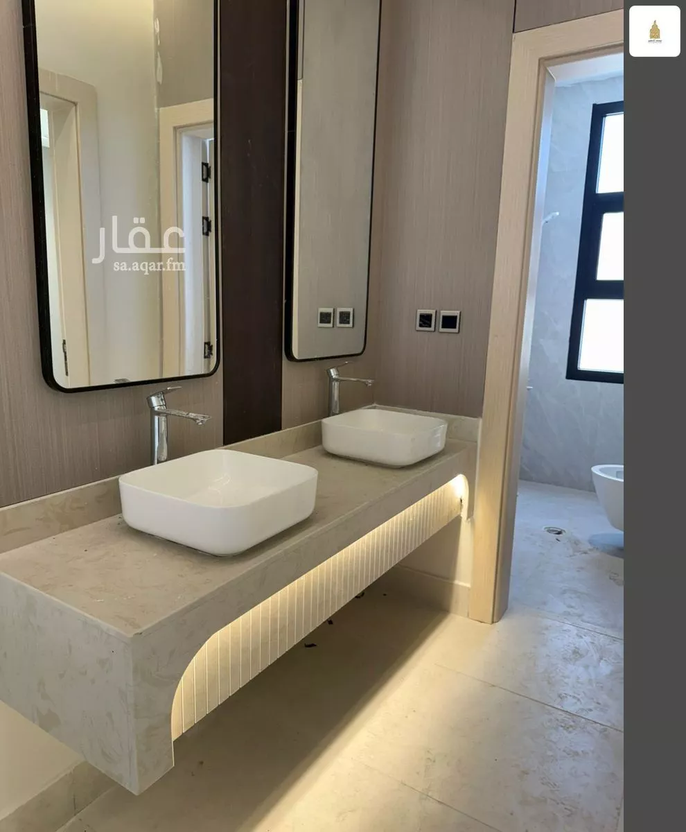 فيلا 6 غرف في الأمواج 9
