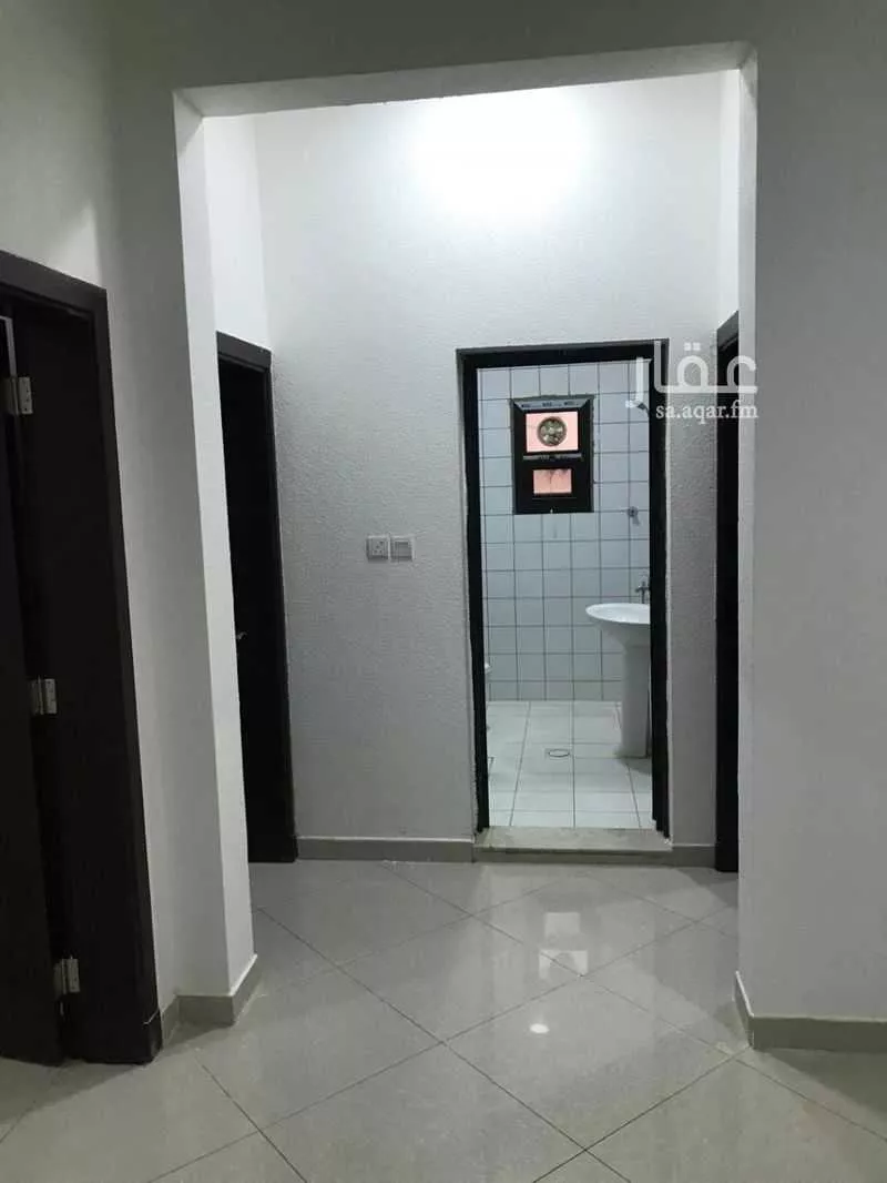 4 bedroom apartment in Al Aziziyah 4