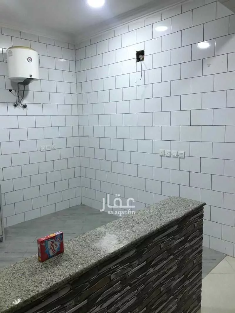 4 bedroom apartment in Al Aziziyah 7