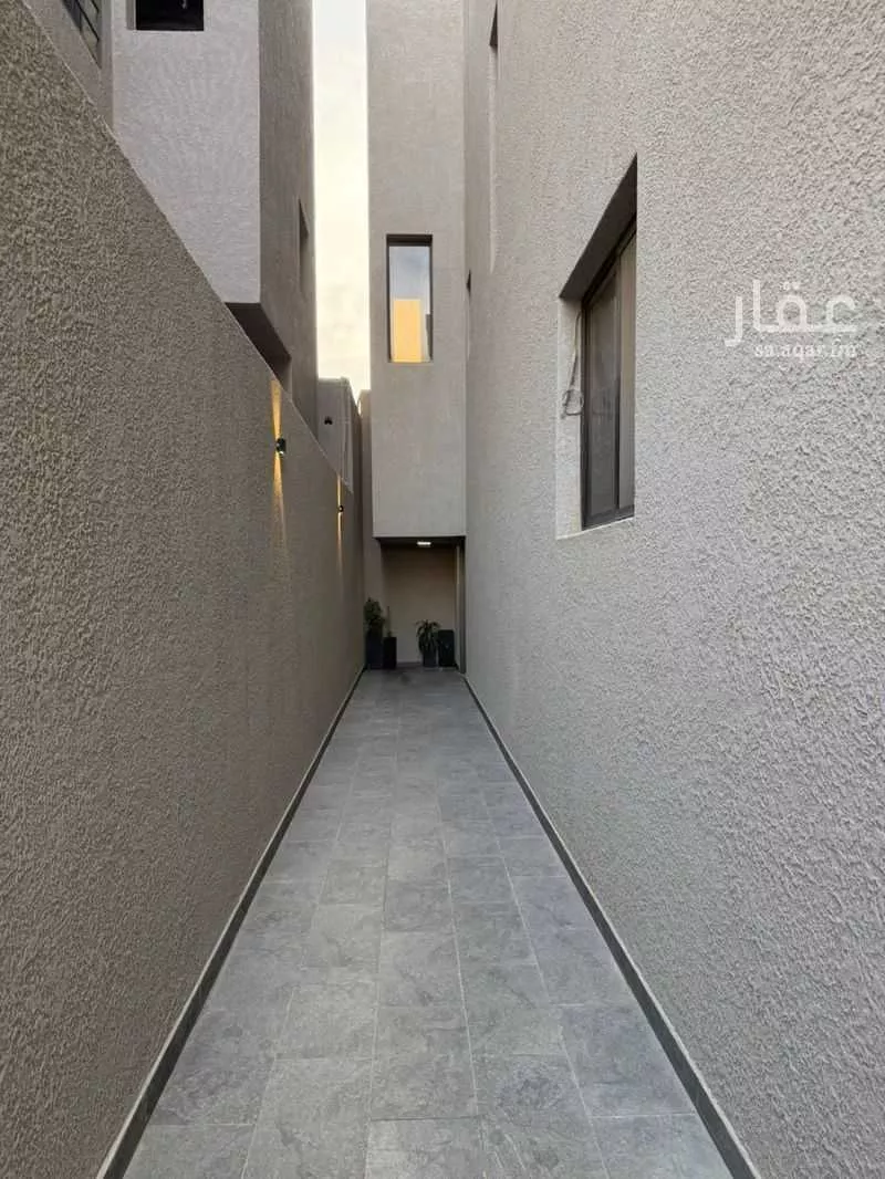 شقة 5 غرف في العارض 4