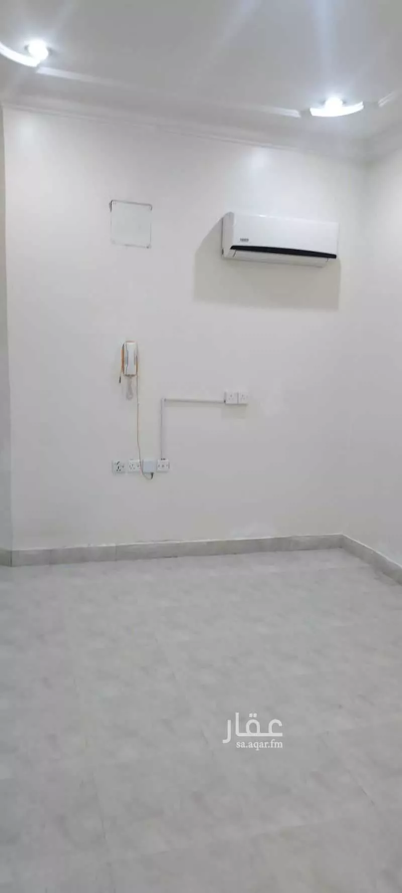 شقة 4 غرف في الملقا 6