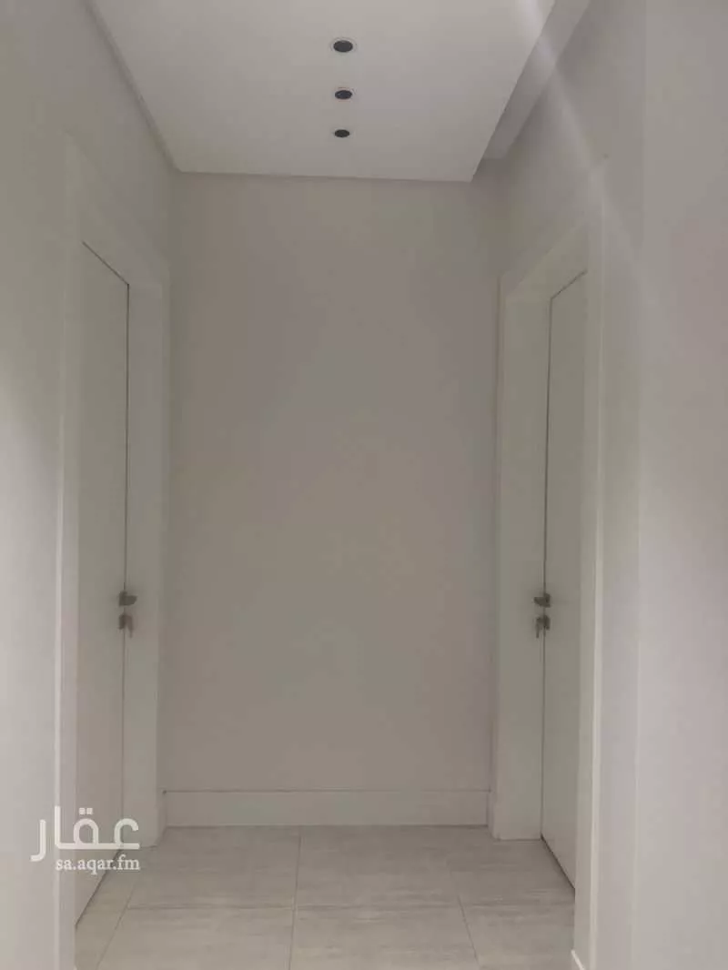 2 bedroom apartment in Al Falah 9