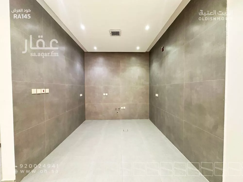 3 bedroom floor in Al Aridh 15