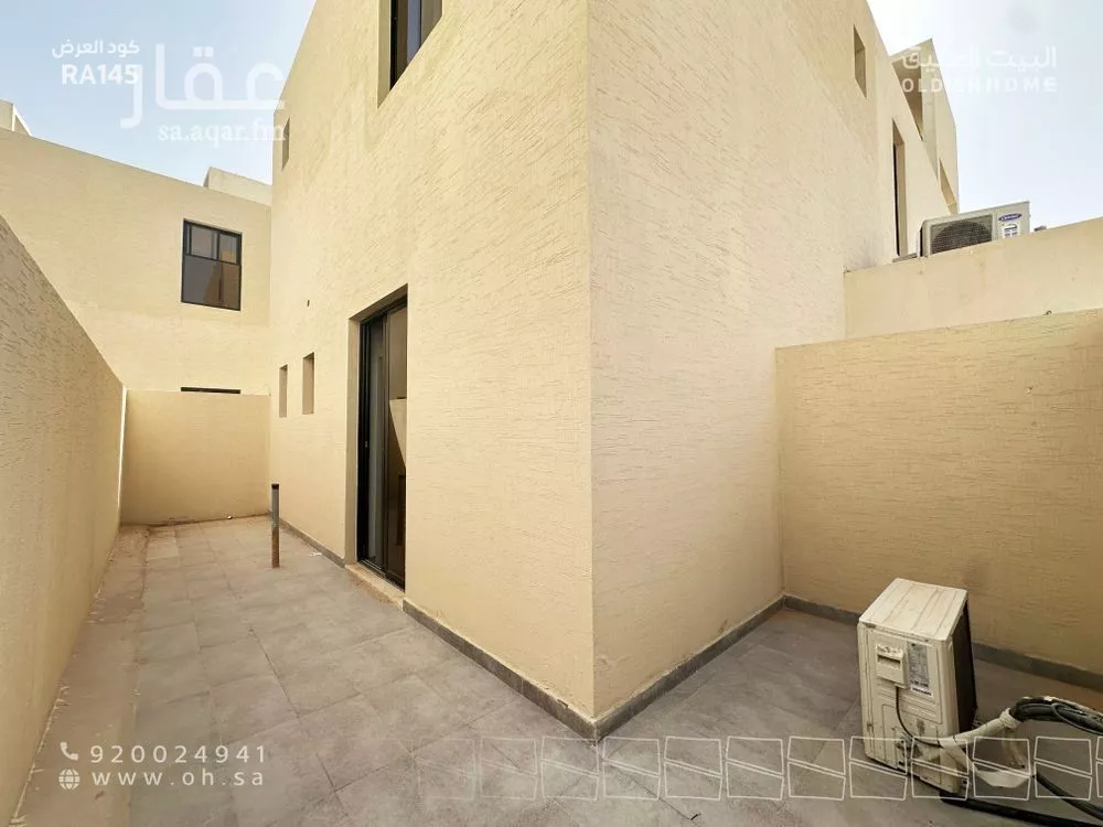 3 bedroom floor in Al Aridh 19