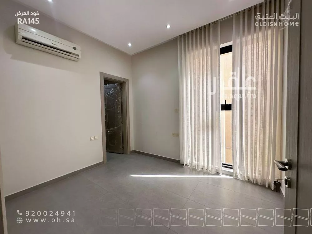 3 bedroom floor in Al Aridh 4