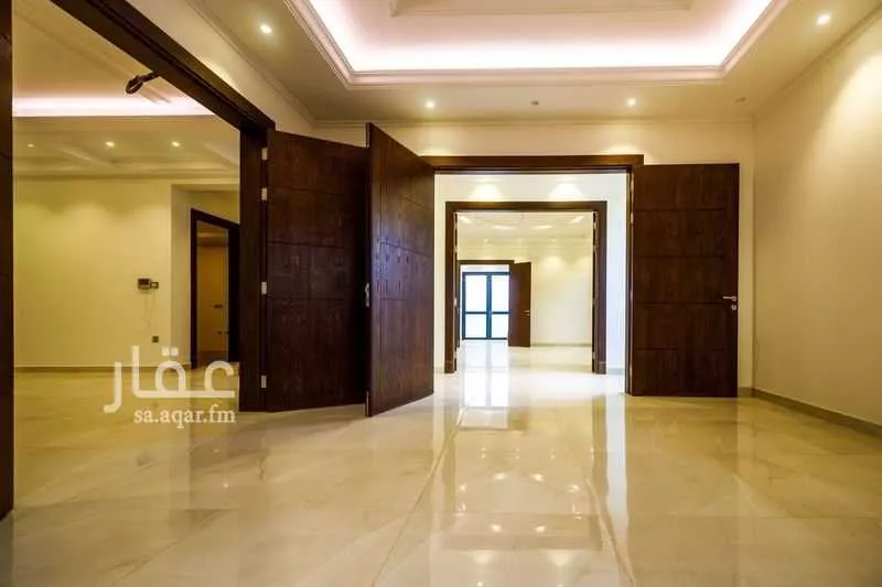 4 bedroom villa in Al Buhairah 3