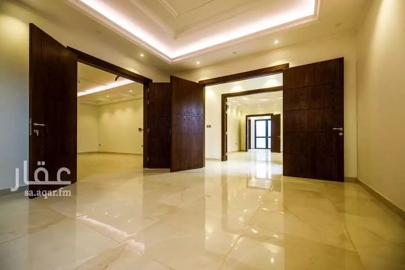 4 bedroom villa in Al Buhairah 4