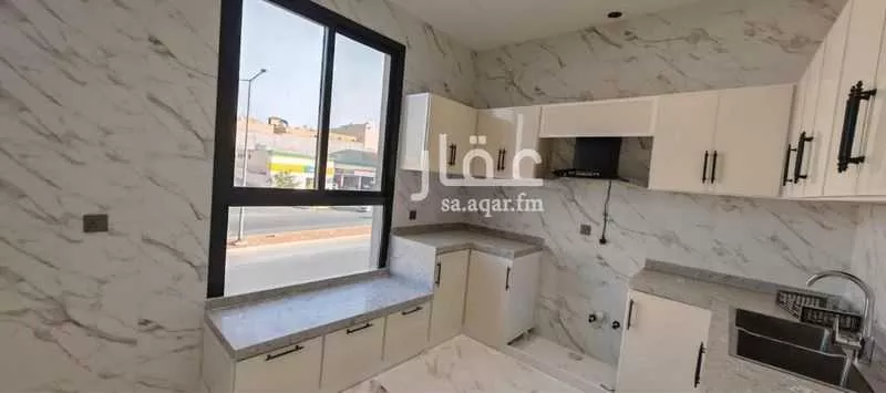 شقة 4 غرف في ظهرة لبن 8