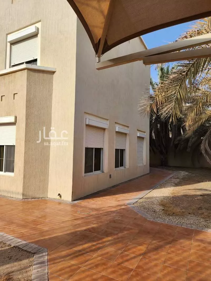 5 bedroom villa in Qurtubah 2