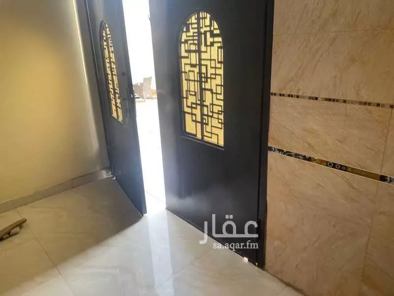 فيلا 6 غرف في الفاروق 4