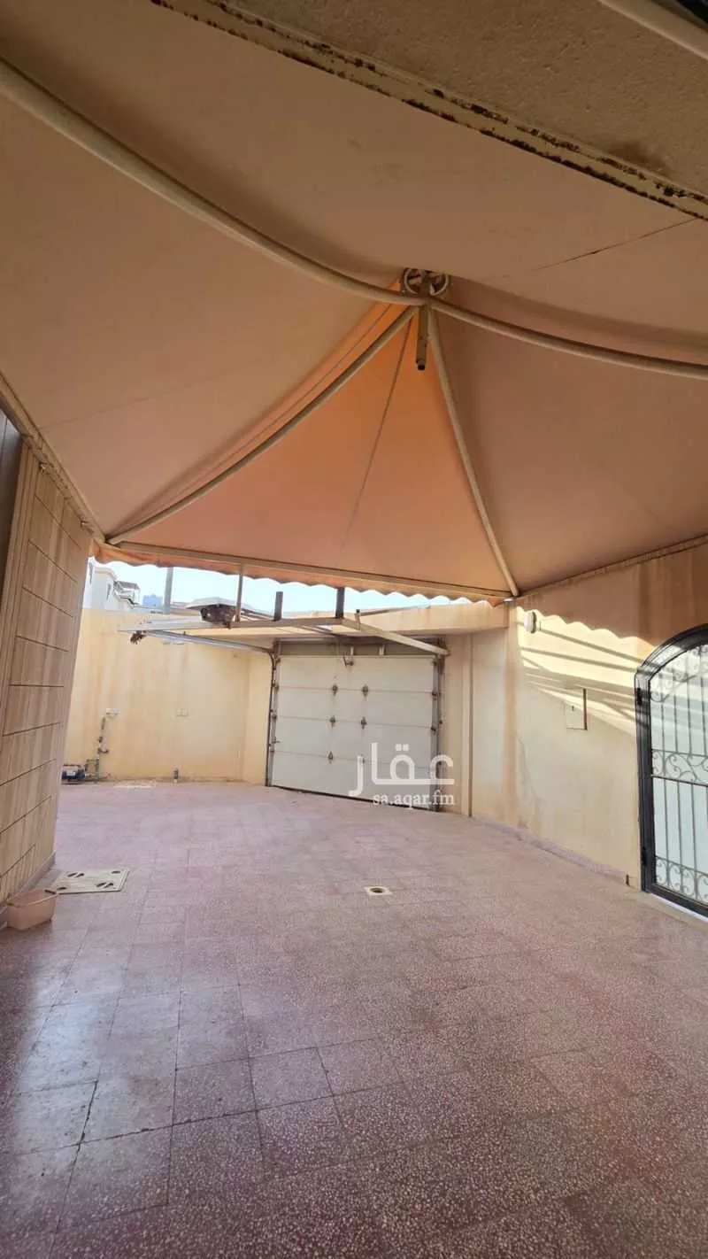 7 bedroom villa in Al Nahda 8