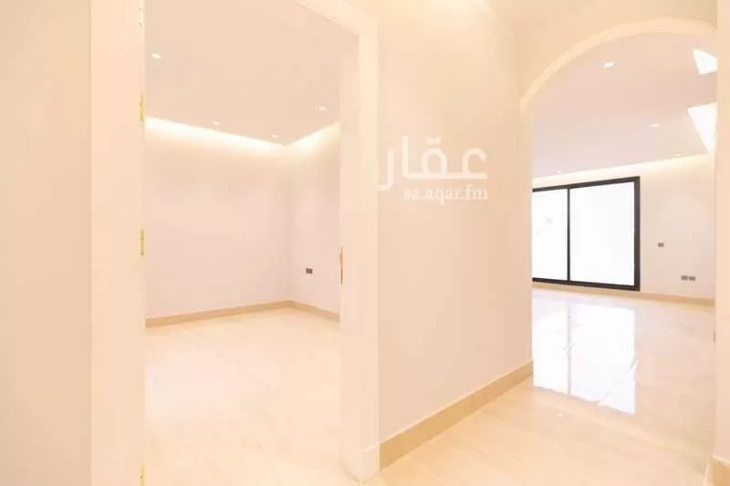 3 bedroom apartment in Irqah 5