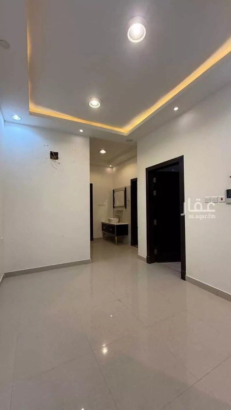 4 bedroom floor in Al Qairawan 12