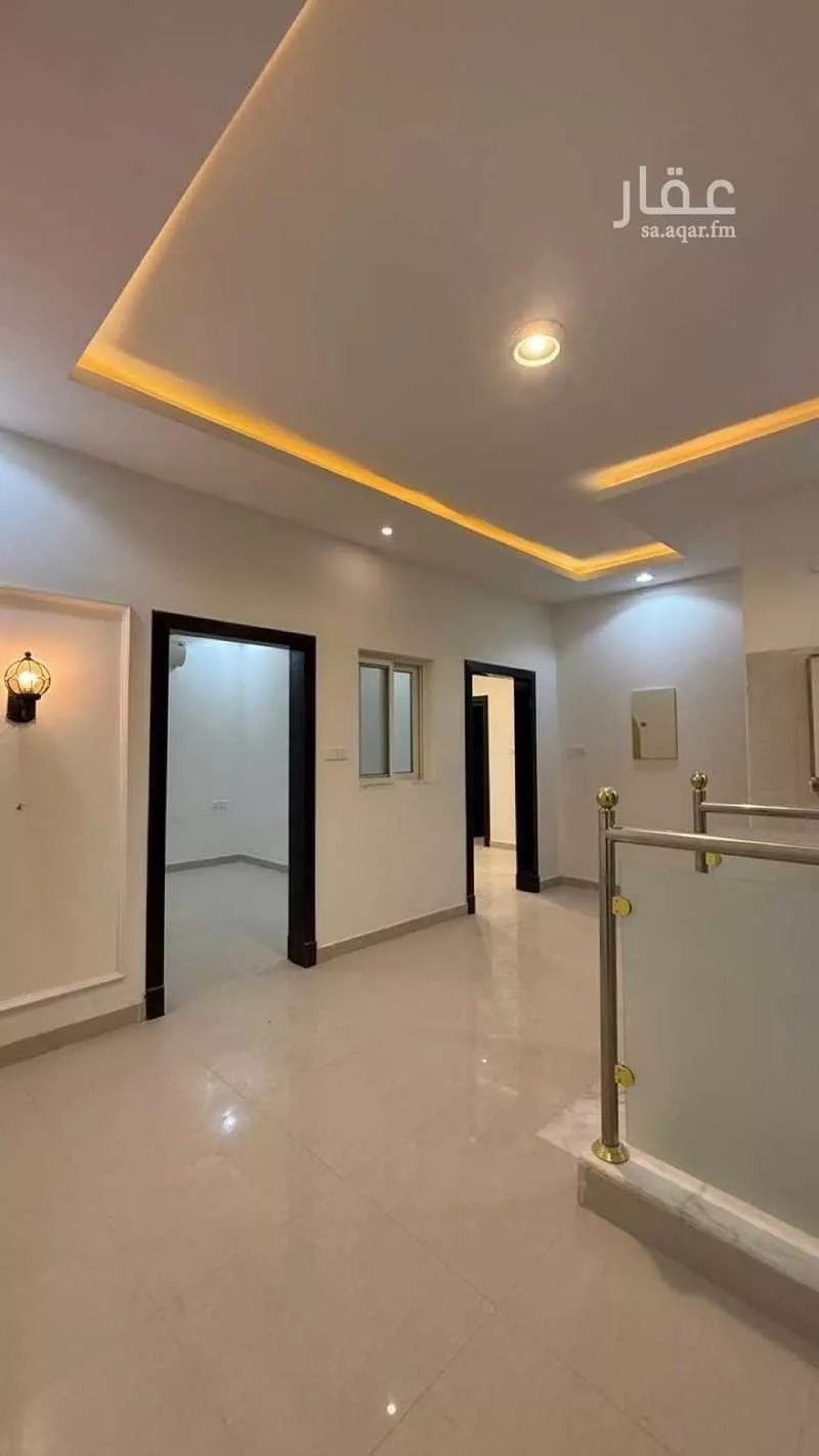 4 bedroom floor in Al Qairawan 16