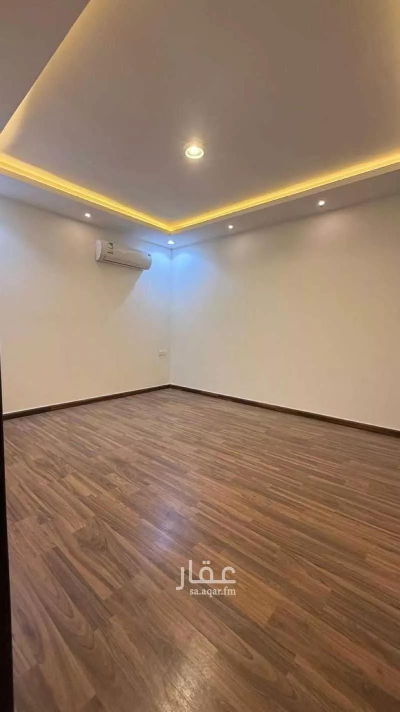 4 bedroom floor in Al Qairawan 8