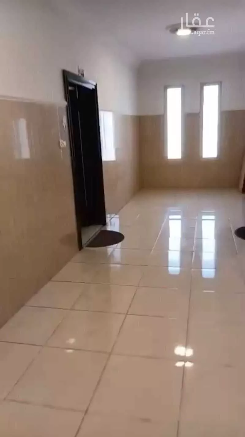 شقة 4 غرف في الملقا 12