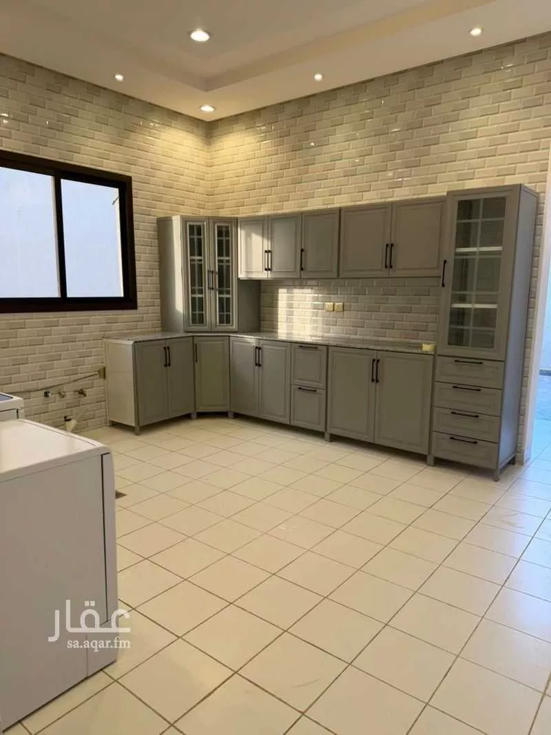 شقة 3 غرف في العارض 2