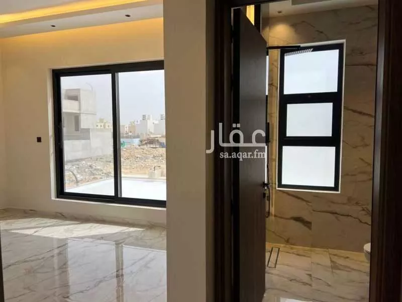 شقة 3 غرف في العارض 10