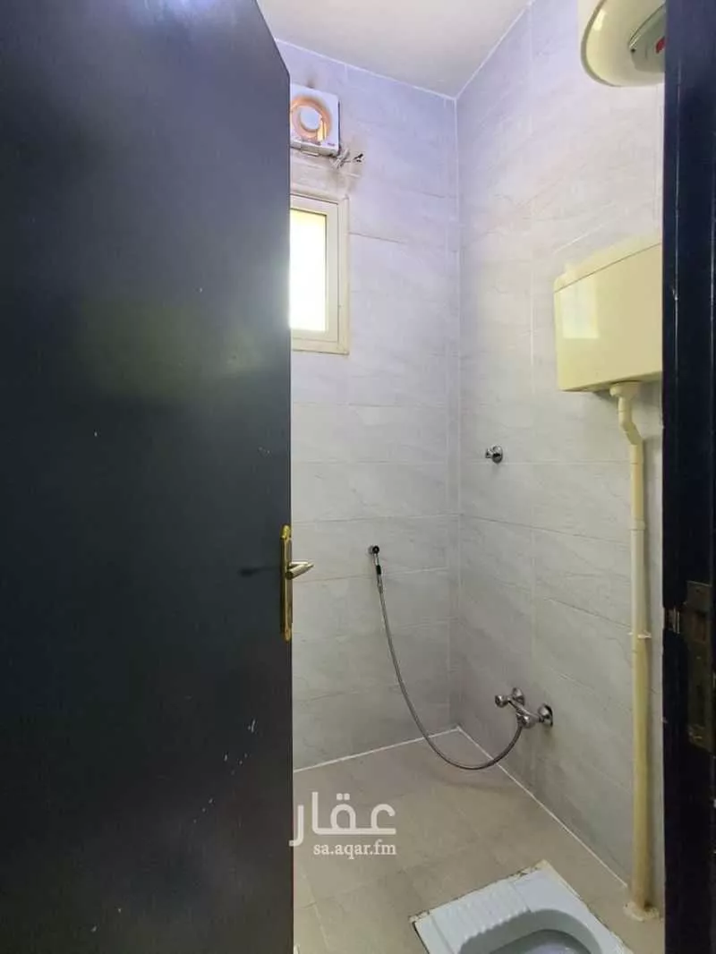 1 bedroom apartment in Dhahrat Laban 2