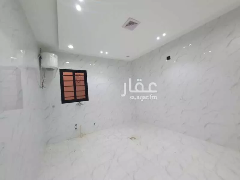 فيلا 5 غرف في احد 5