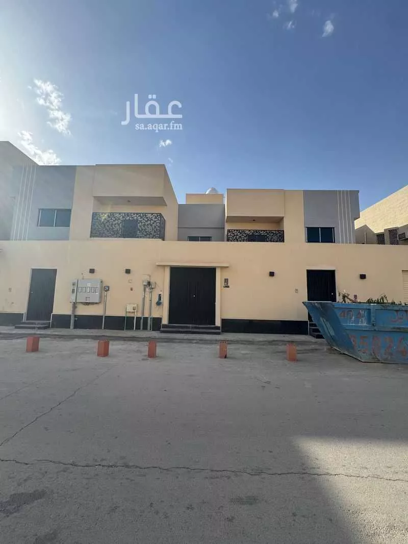 3 bedroom floor in Al Wurud 2