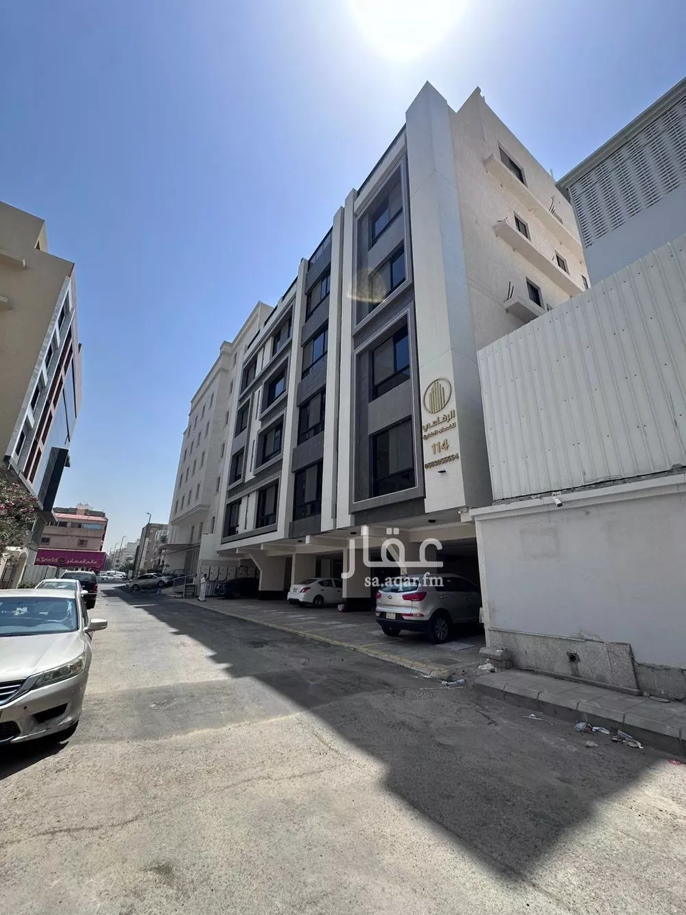 4 bedroom apartment in Al Rawdah 3