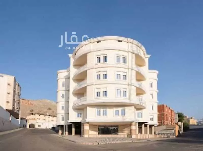 4 bedroom apartment in Al Rusaifah 4