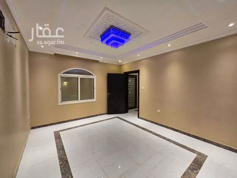 دور 4 غرف في الشراع 16