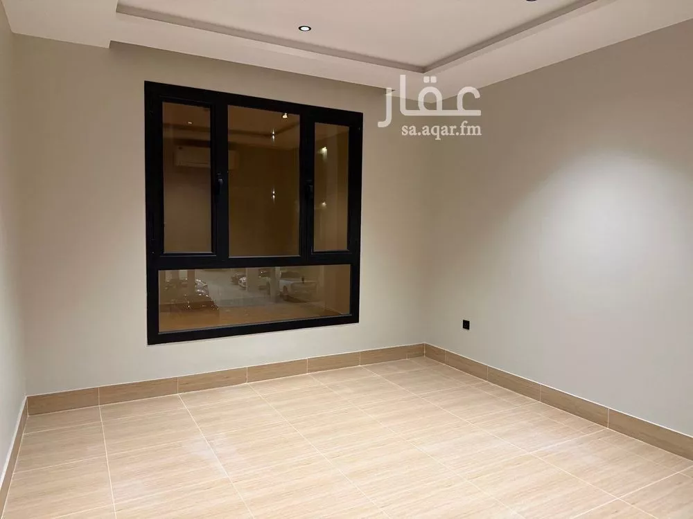 5 bedroom apartment in Al Hamra 8