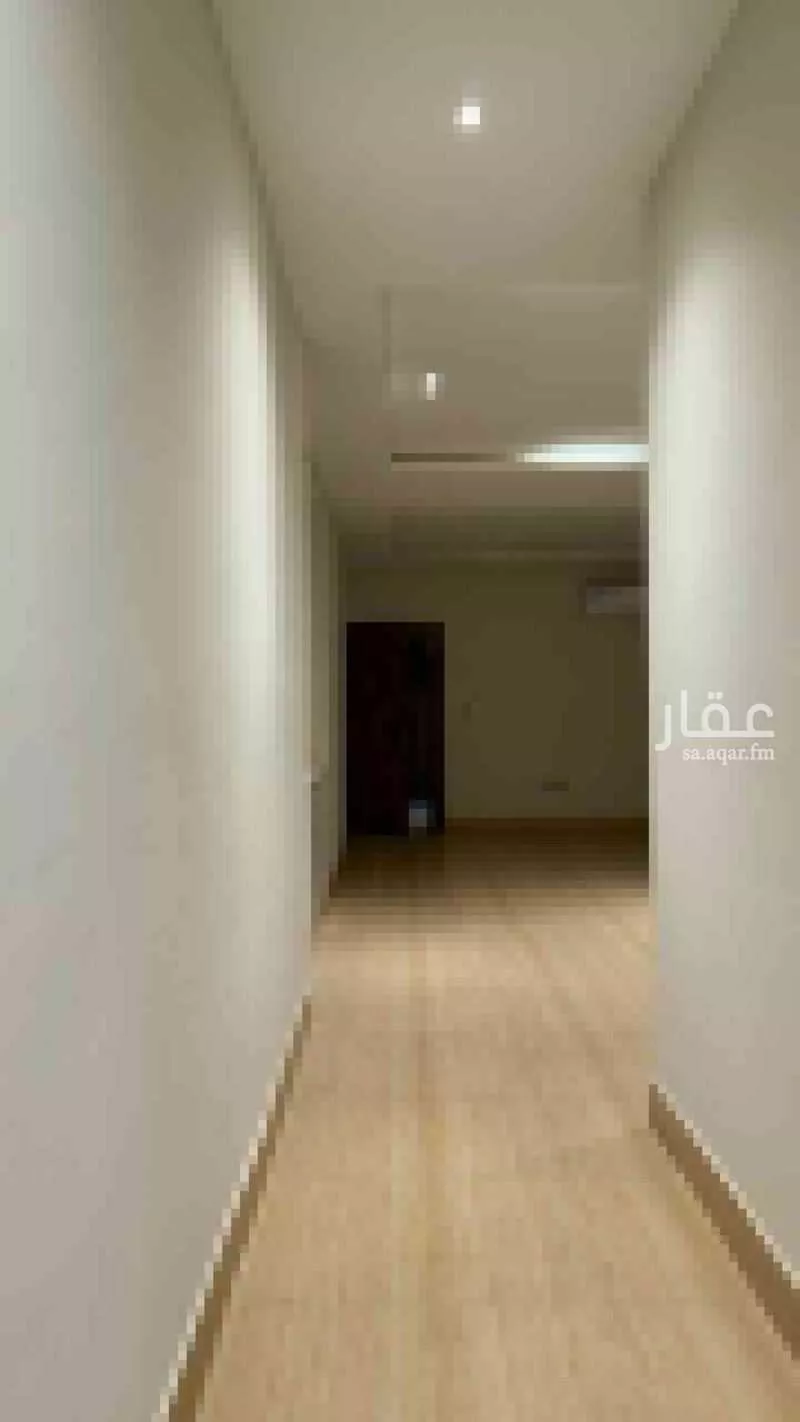 شقة 4 غرف في الحمرا 8
