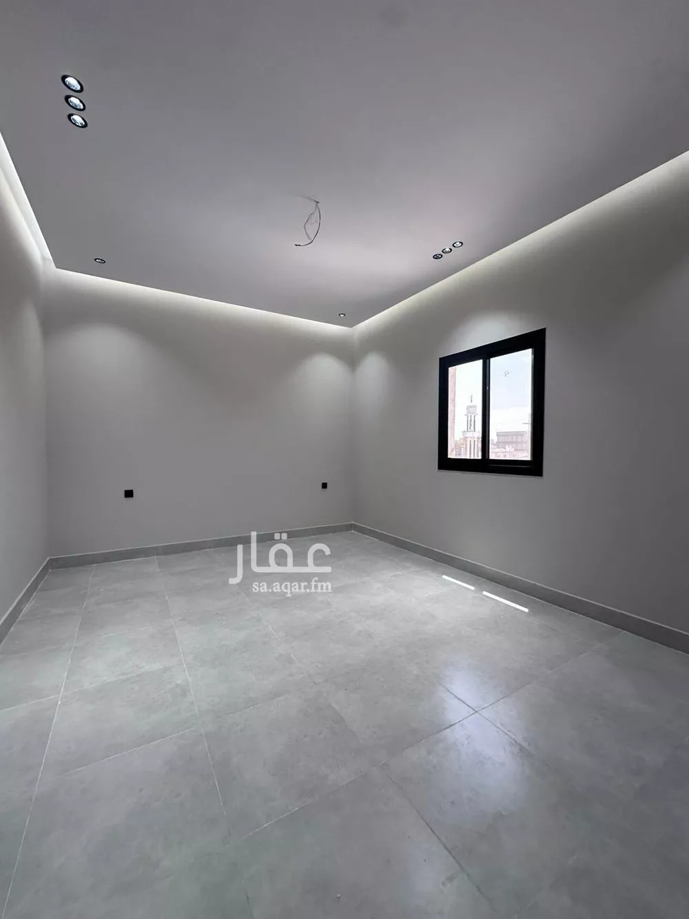 4 bedroom apartment in Al Rawdah 9