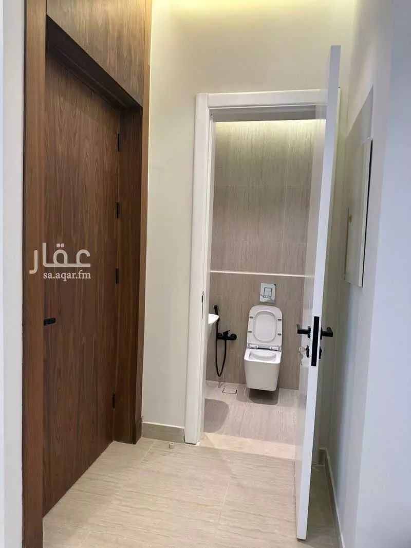3 bedroom apartment in Al Nuzhah 7