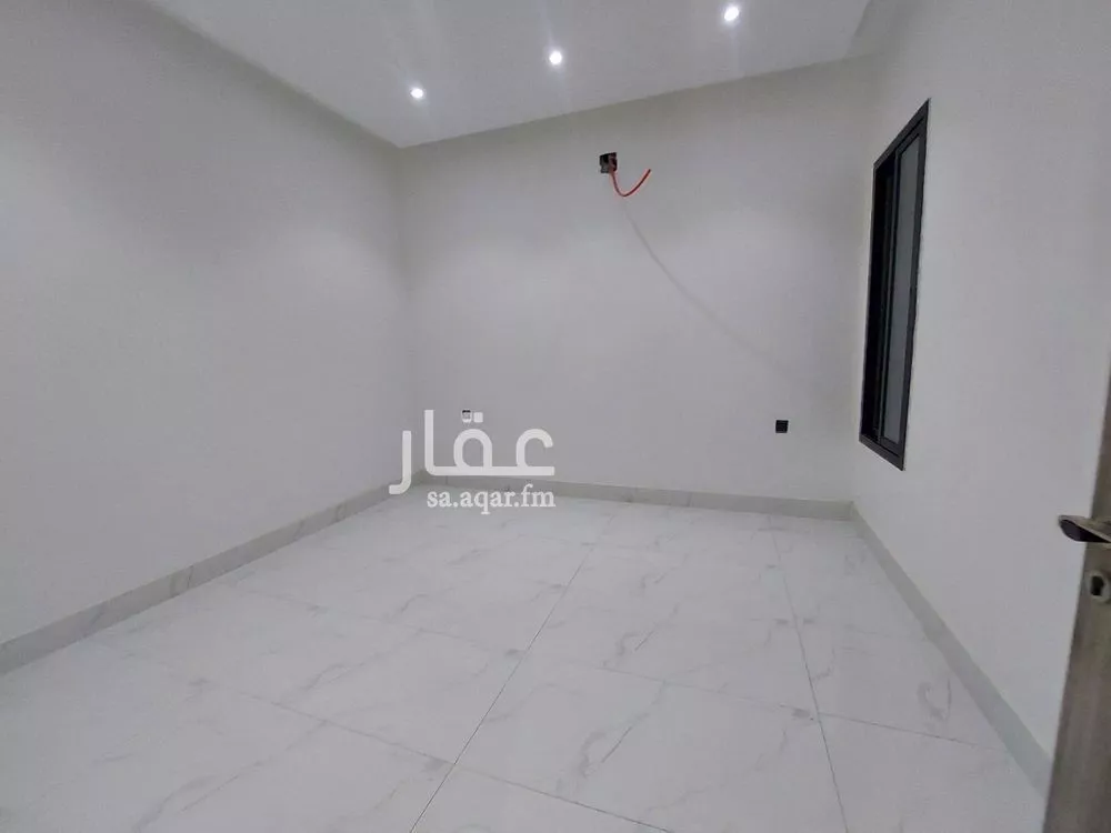 دور 3 غرف في العريجاء الغربية 6