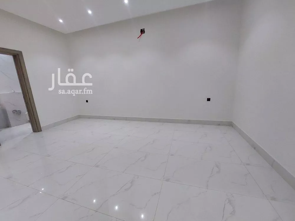 دور 3 غرف في العريجاء الغربية 10