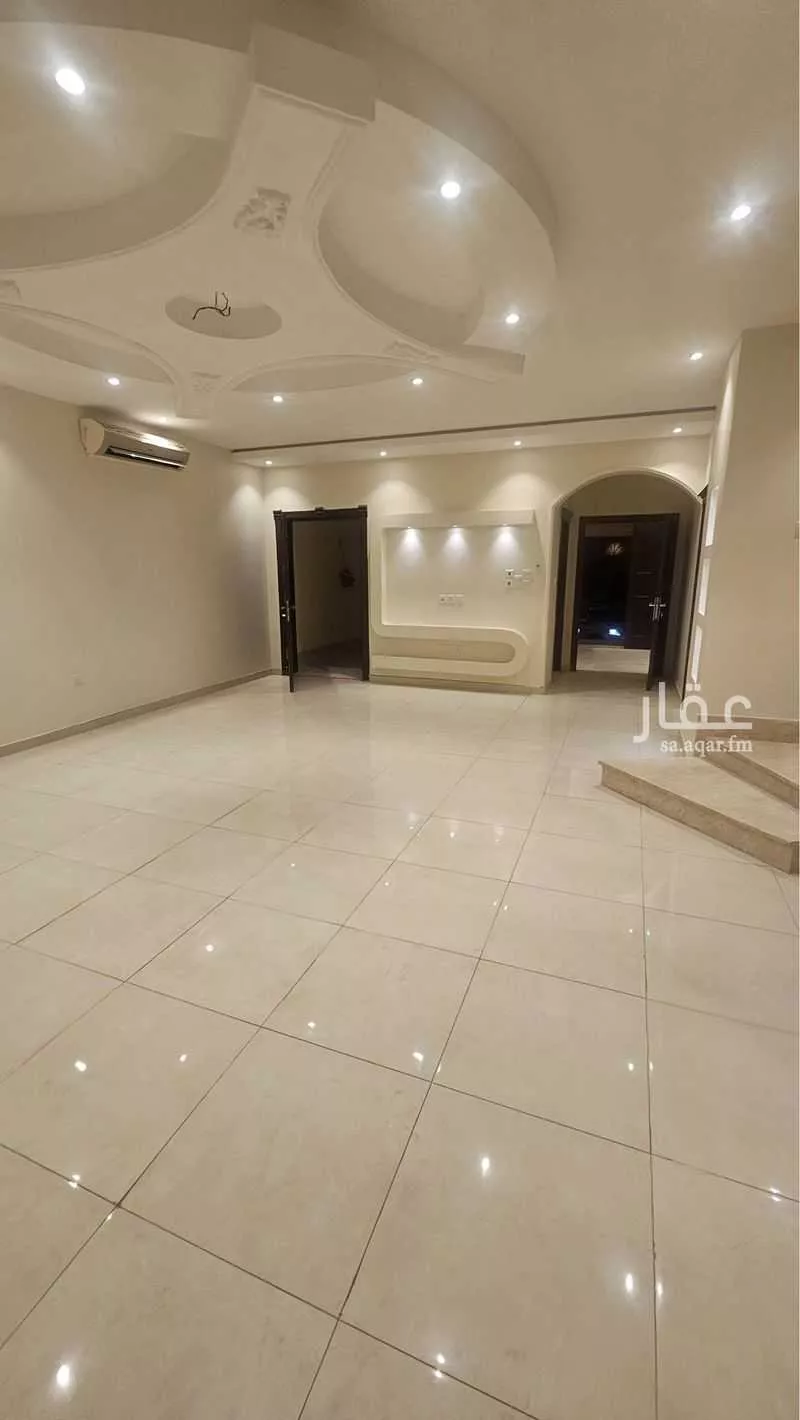 فيلا 6 غرف في الياقوت 8