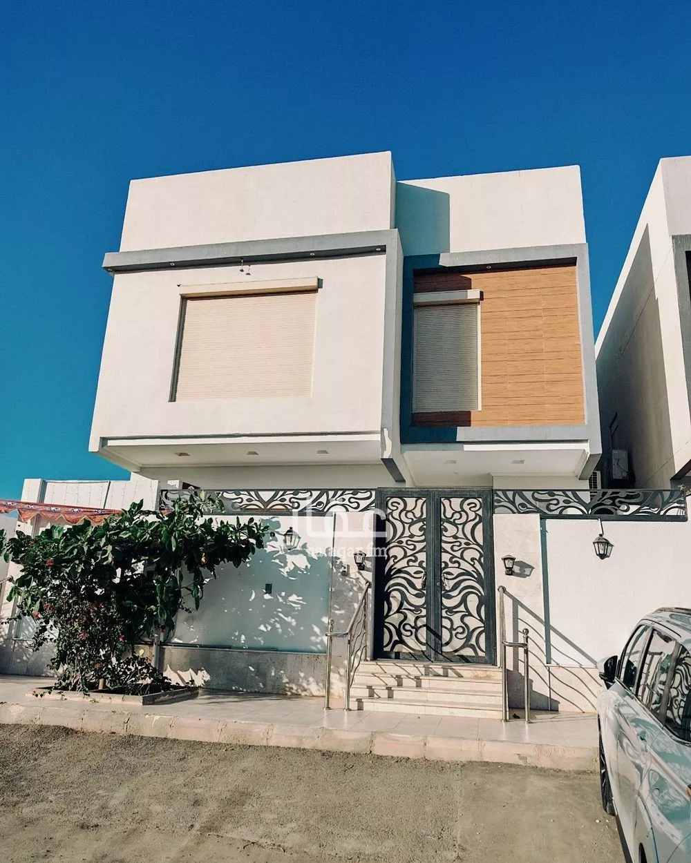 4 bedroom floor in Az Zomorod 16