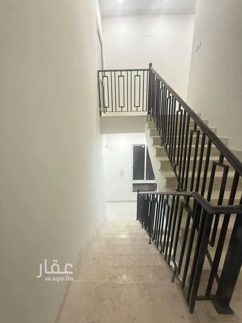 فيلا 5 غرف في الفلاح 10
