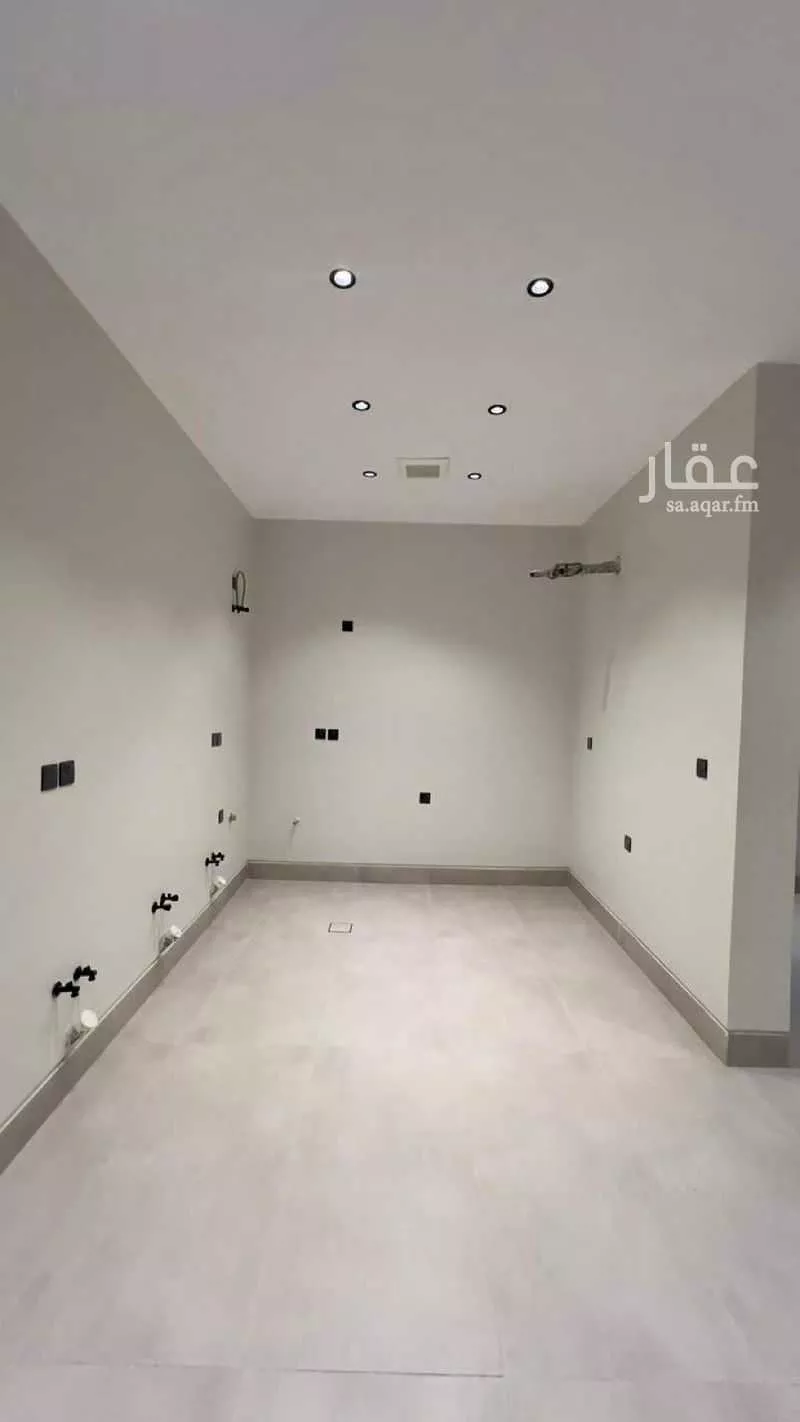 شقة 4 غرف في الزهراء 13