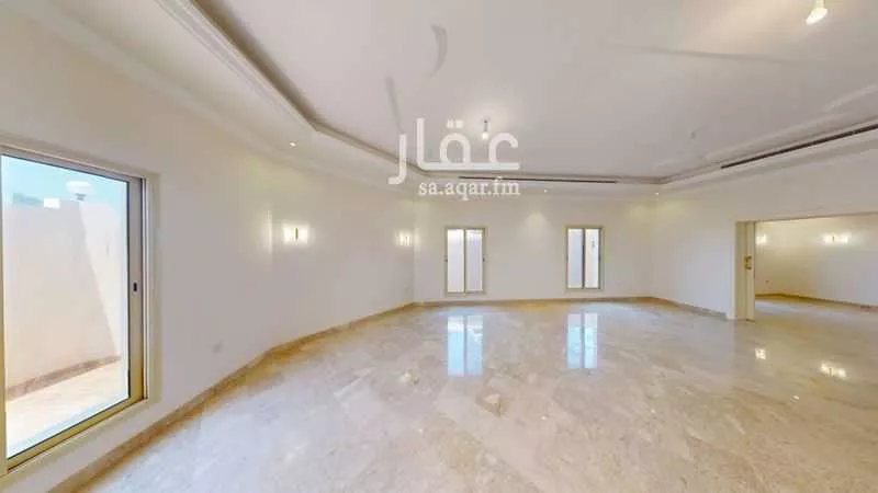 فيلا 5 غرف في الشاطئ 23
