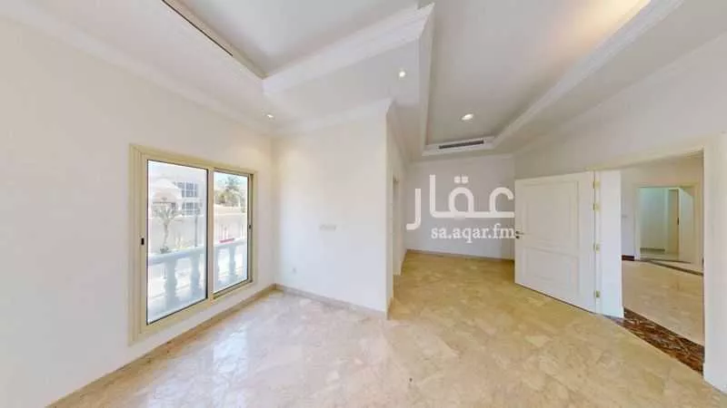 فيلا 5 غرف في الشاطئ 27