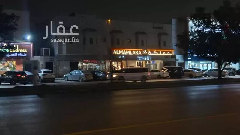 محل 77 م² في طويق 2