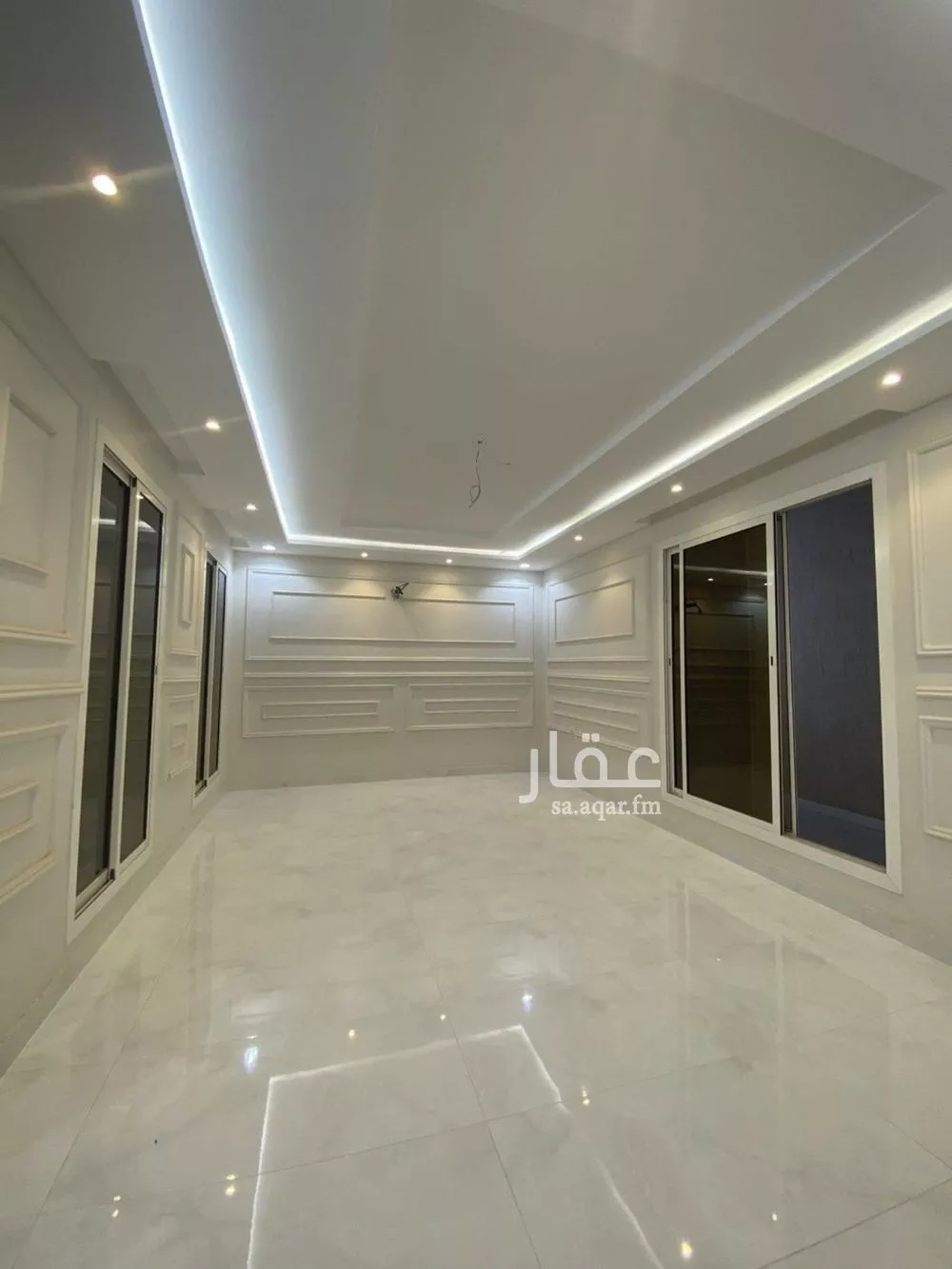 فيلا 5 غرف في المنارات 4