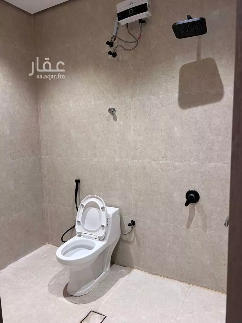 شقة 5 غرف في القصور 21