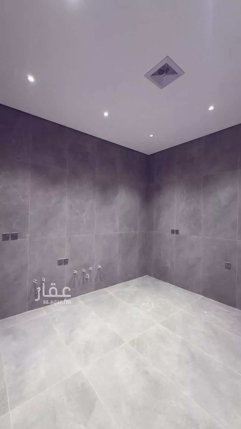 دور 6 غرف في نبلاء 4