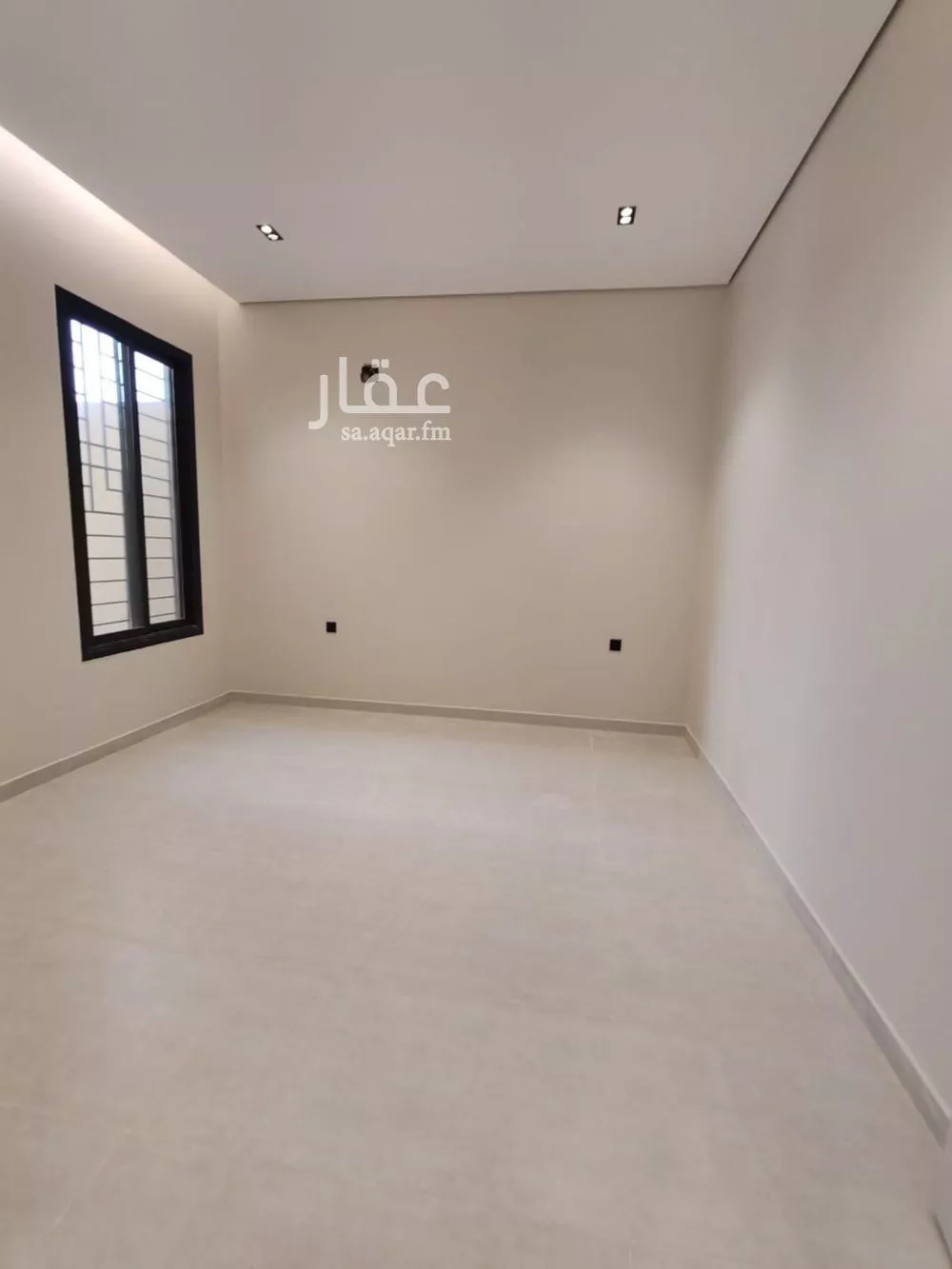 3 bedroom floor in Dahiat Namar 11