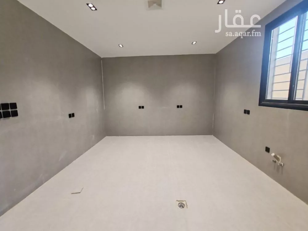 3 bedroom floor in Dahiat Namar 12