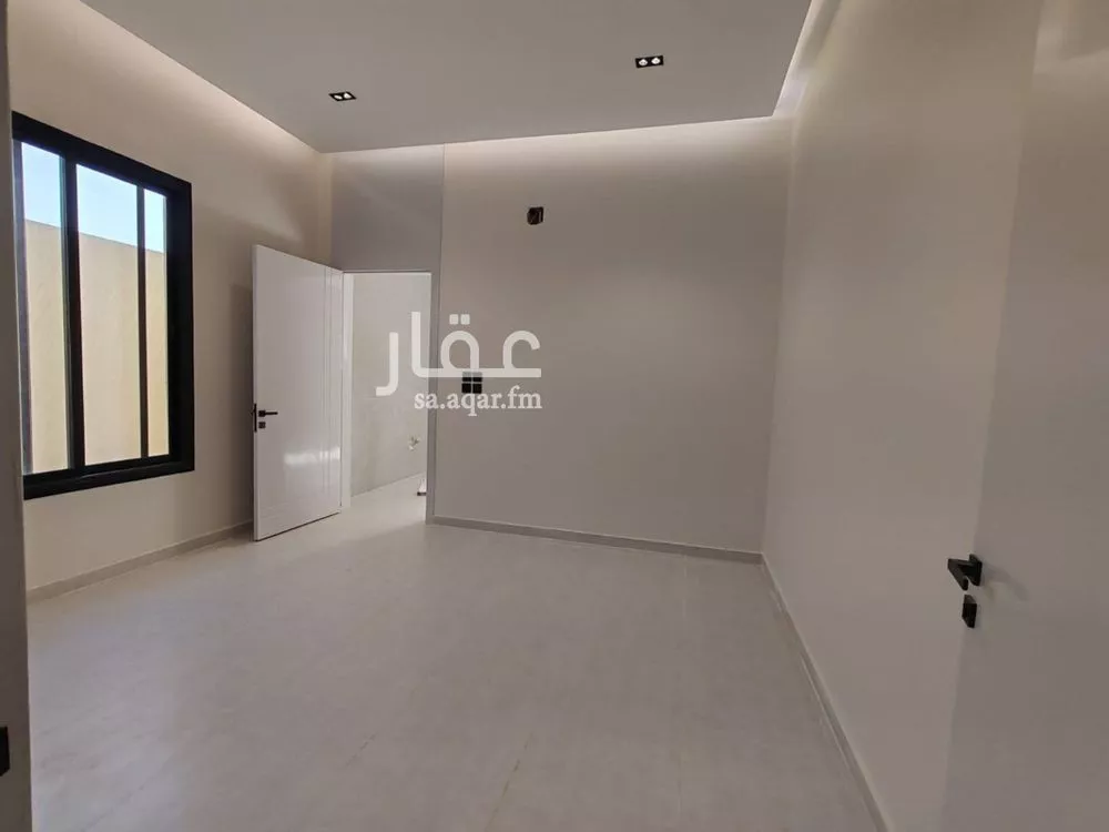 3 bedroom floor in Dahiat Namar 13